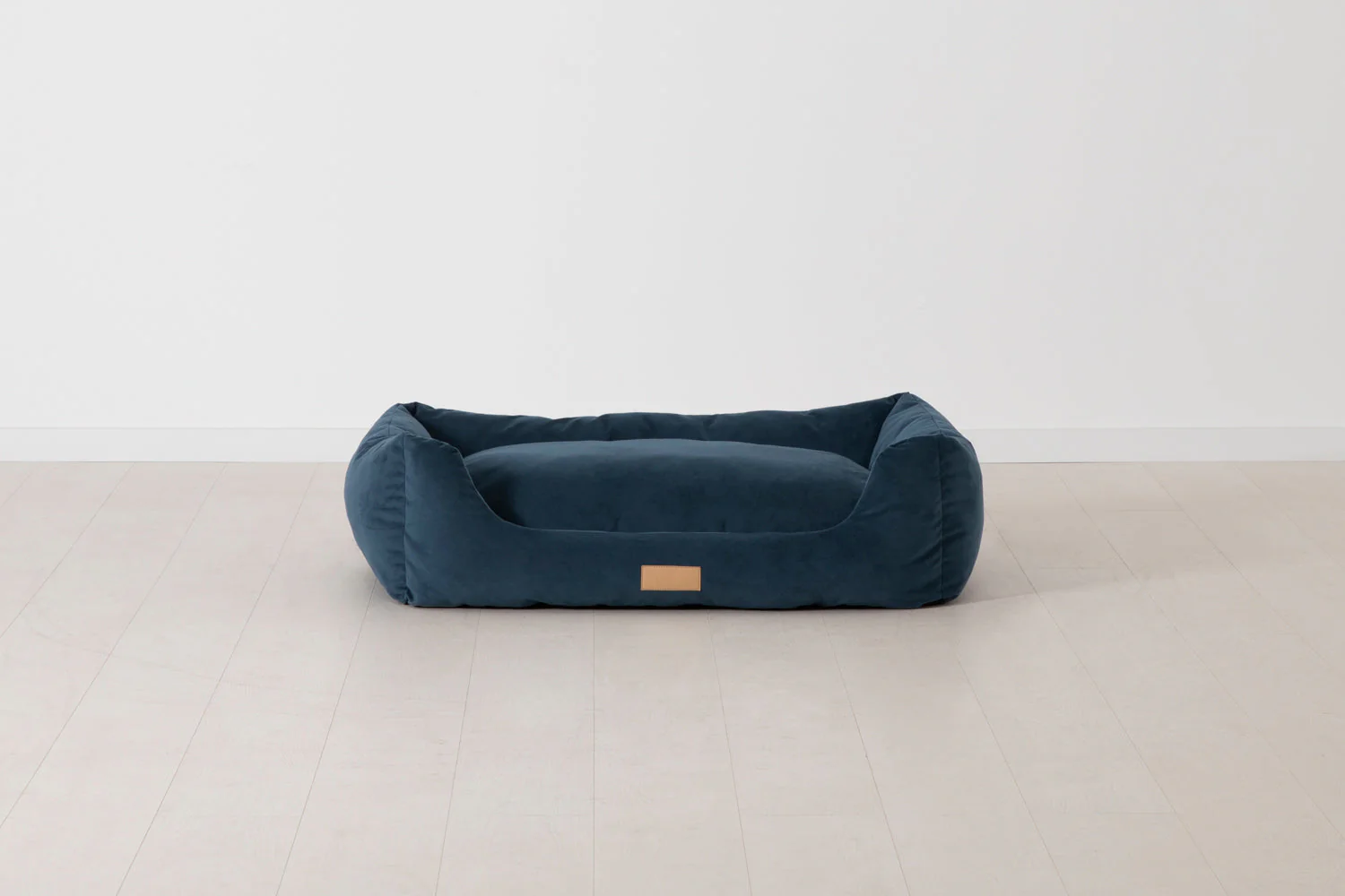 K9-02 Dog Basket Medium - Image 4