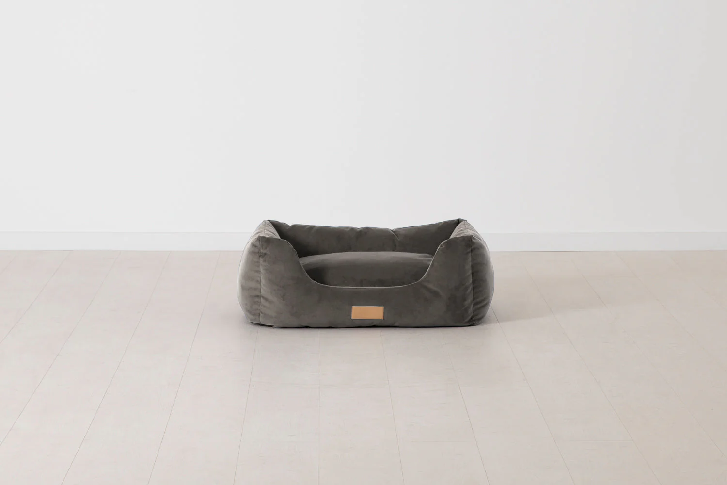 K9-02 Dog Basket Small - Image 8