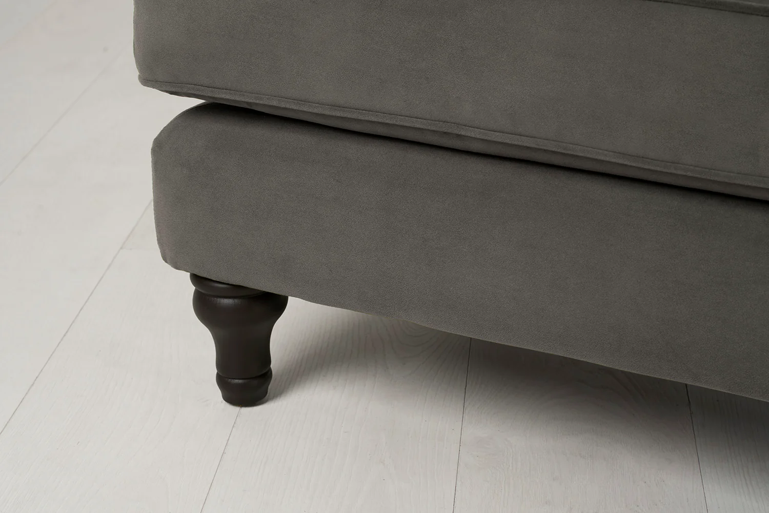 Model 15 Ottoman, Elephant - Image 5