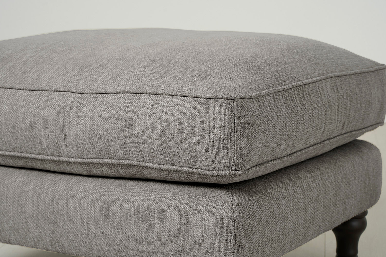 Model 15 Ottoman, Shadow - Image 4
